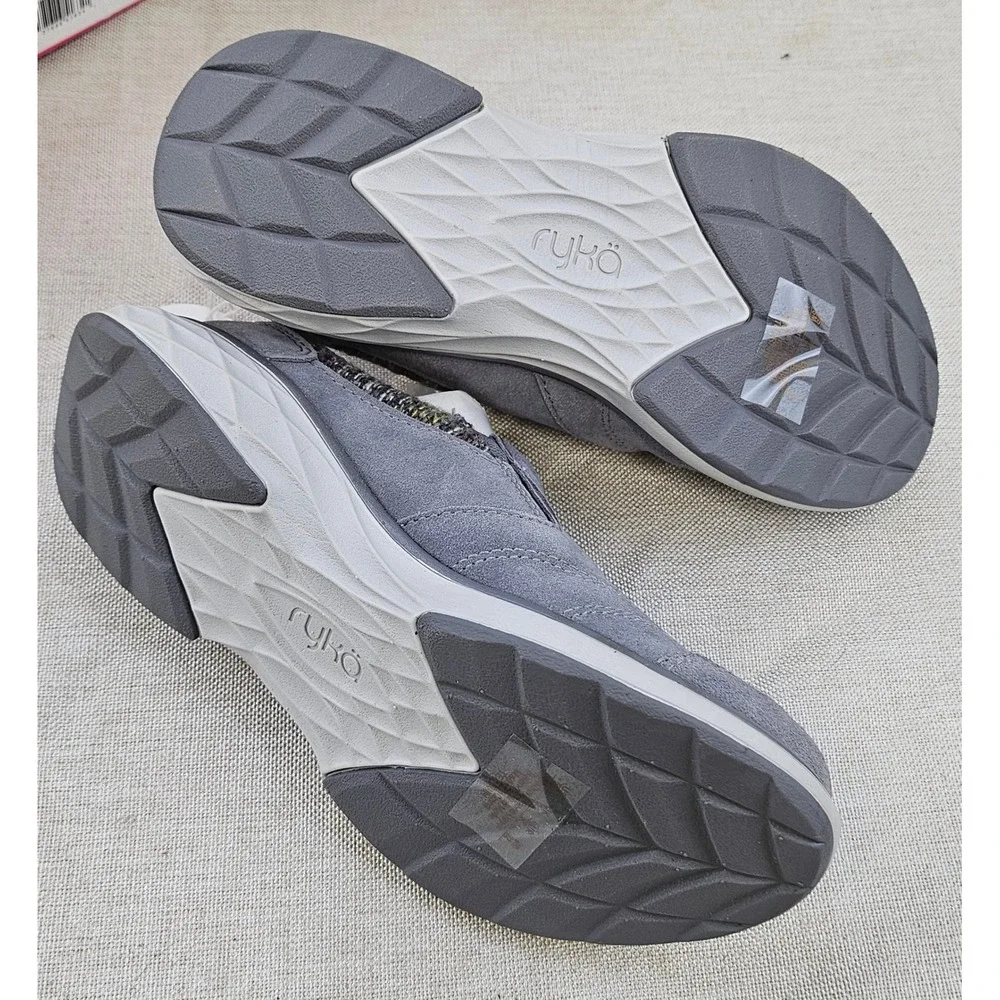 Ryka Terrain Slip On Shoes Gray Suede Comfort Surround System Women's‎ Size 5M